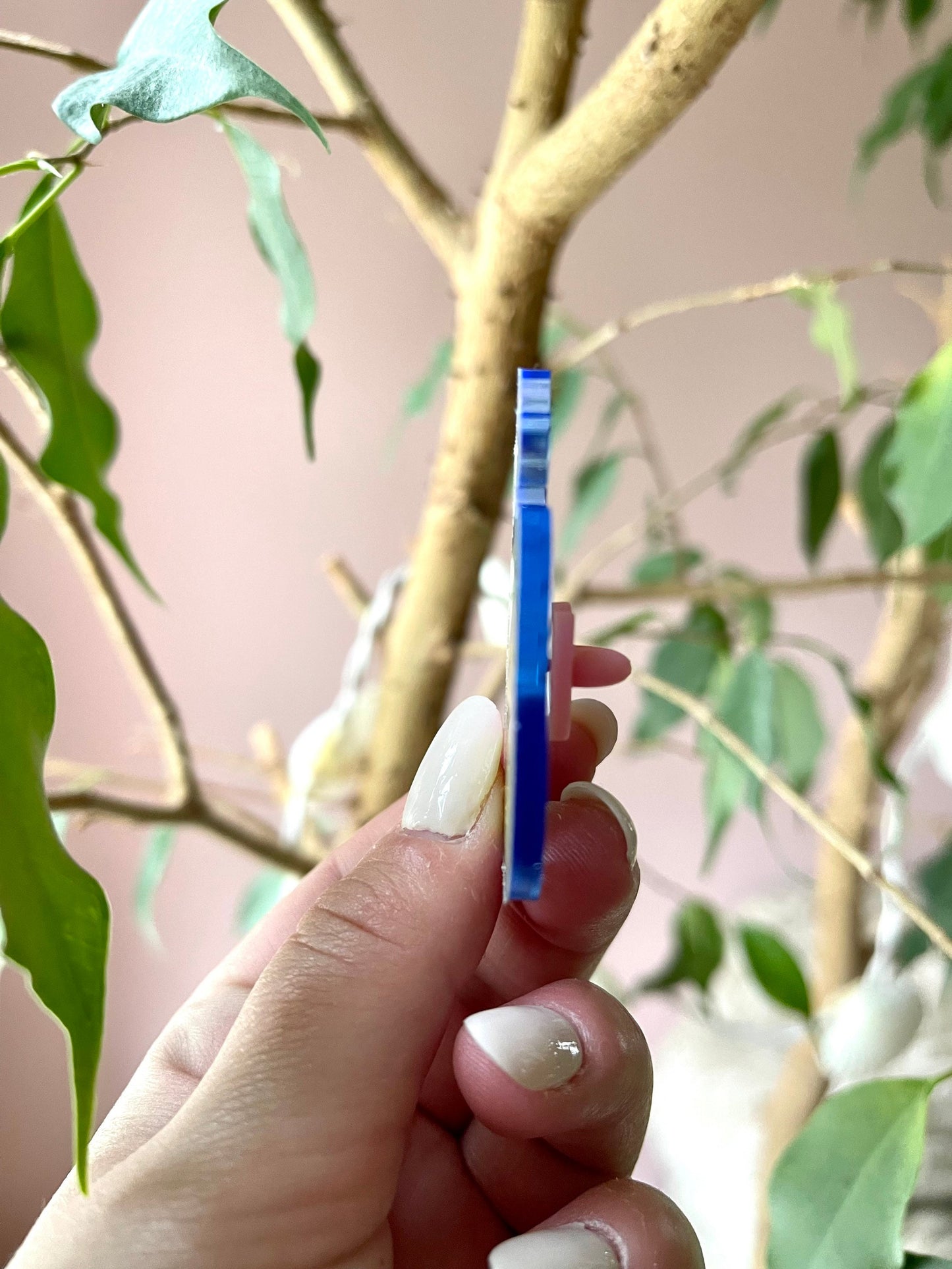 Kawaii Frog Acrylic Pin – Heart Sprout Art Pin